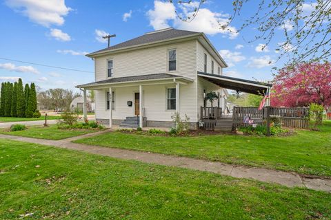 Photo of 501 S 1st Street, Oregon, IL 61061 (MLS # 12624455)