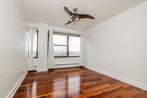 Tiny photo for 3420 N Lake Shore Drive #14LM, Chicago, IL 60657 (MLS # 12525848)