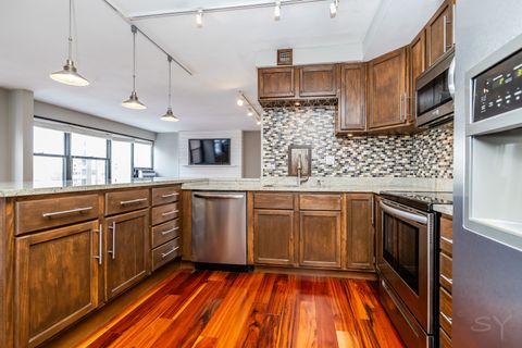 Tiny photo for 3420 N Lake Shore Drive #14LM, Chicago, IL 60657 (MLS # 12525848)