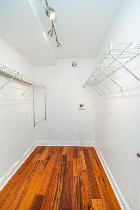 Tiny photo for 3420 N Lake Shore Drive #14LM, Chicago, IL 60657 (MLS # 12525848)