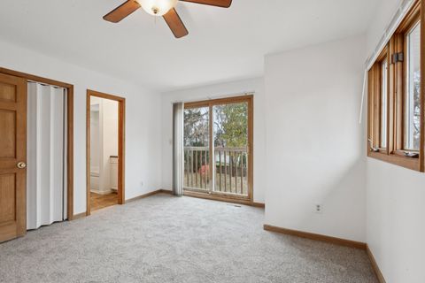 Tiny photo for 4507 E Wonder Lake Road, Wonder Lake, IL 60097 (MLS # 12521490)