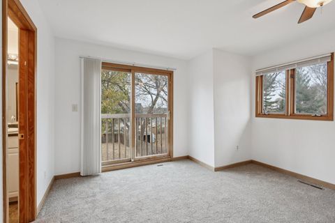 Tiny photo for 4507 E Wonder Lake Road, Wonder Lake, IL 60097 (MLS # 12521490)