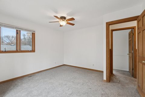 Tiny photo for 4507 E Wonder Lake Road, Wonder Lake, IL 60097 (MLS # 12521490)