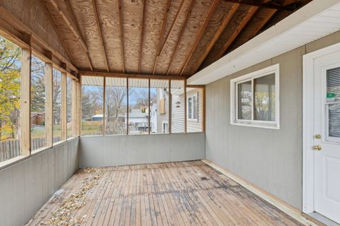 Tiny photo for 4507 E Wonder Lake Road, Wonder Lake, IL 60097 (MLS # 12521490)