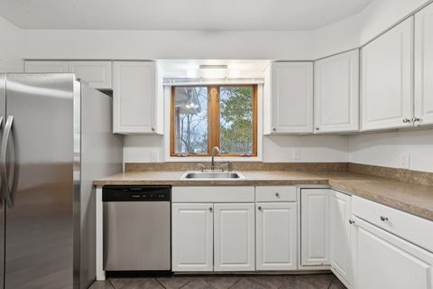 Tiny photo for 4507 E Wonder Lake Road, Wonder Lake, IL 60097 (MLS # 12521490)