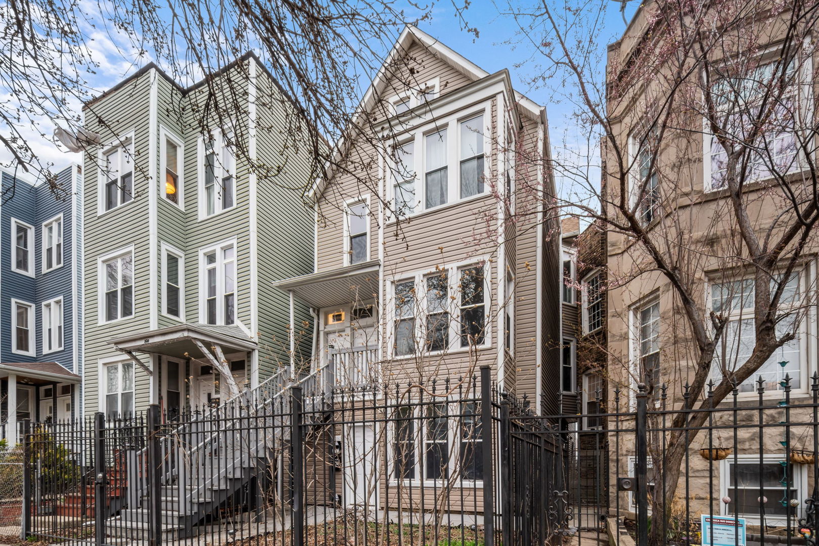 3646 W Wabansia Avenue