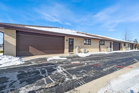 Tiny photo for 16135 Pine Drive #0, Tinley Park, IL 60477 (MLS # 12556091)