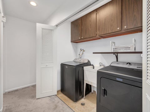 Tiny photo for 325 N OAK PARK Avenue #E, Oak Park, IL 60302 (MLS # 12783290)