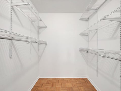 Tiny photo for 325 N OAK PARK Avenue #E, Oak Park, IL 60302 (MLS # 12783290)