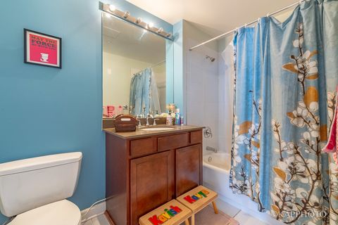 Tiny photo for 1629 S Prairie Avenue #2502, Chicago, IL 60616 (MLS # 12584943)