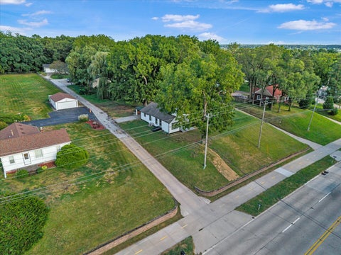 Tiny photo for 1219 Devils Glen Road, Bettendorf, IA 52722 (MLS # 12757477)