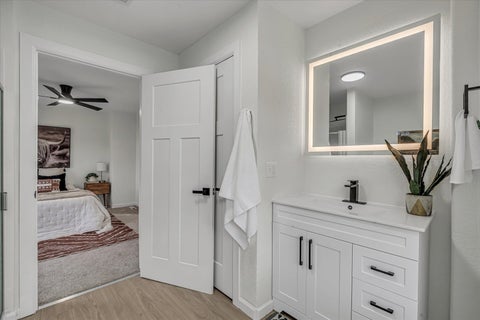Tiny photo for 1219 Devils Glen Road, Bettendorf, IA 52722 (MLS # 12757477)