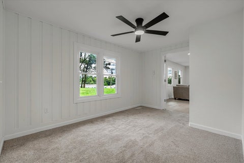 Tiny photo for 1219 Devils Glen Road, Bettendorf, IA 52722 (MLS # 12757477)