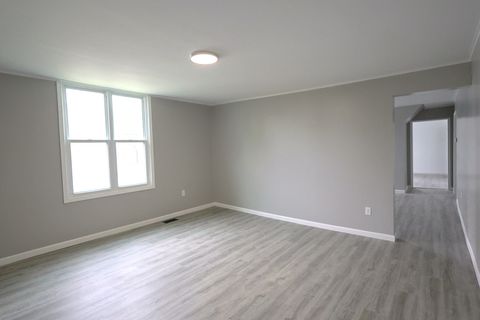 Tiny photo for 314 S Franklin Street, Salem, IL 62881 (MLS # 12634797)