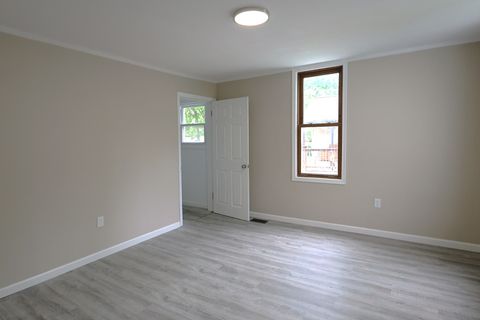 Tiny photo for 314 S Franklin Street, Salem, IL 62881 (MLS # 12634797)