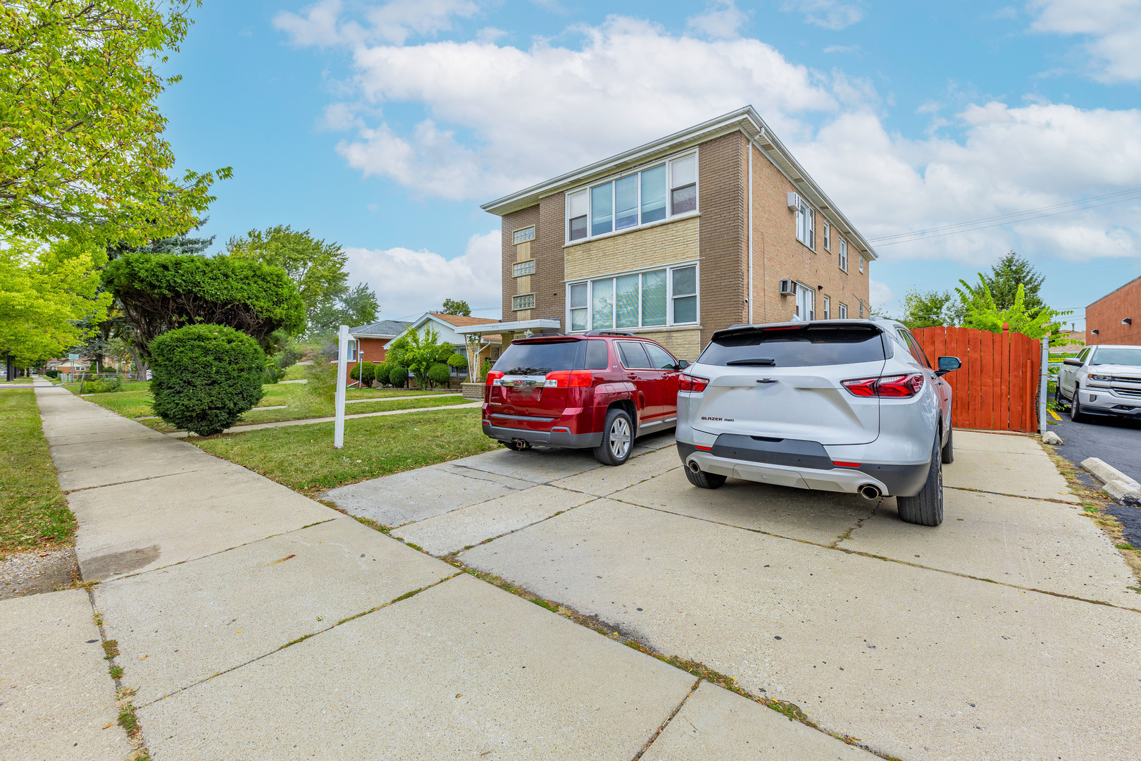 5116 W 79TH Street