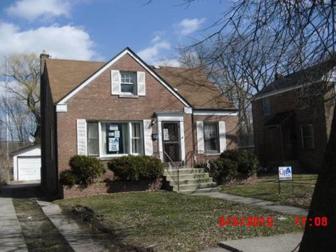 A home in DOLTON