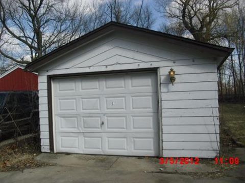 A home in DOLTON