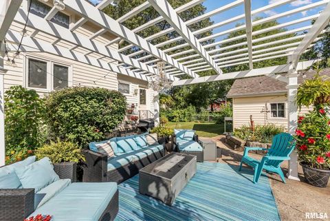 Tiny photo for 109 W 6th Street, Wilton, IA 52778 (MLS # QC4267338)