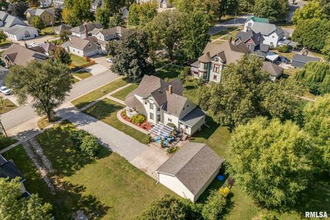 Tiny photo for 109 W 6th Street, Wilton, IA 52778 (MLS # QC4267338)