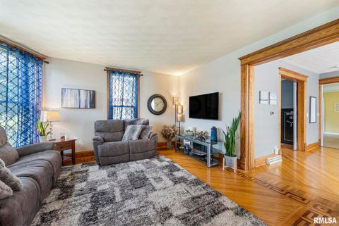 Tiny photo for 109 W 6th Street, Wilton, IA 52778 (MLS # QC4267338)