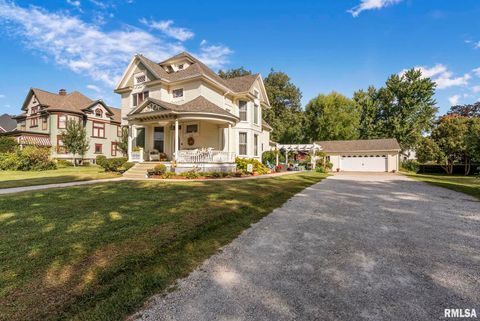 Tiny photo for 109 W 6th Street, Wilton, IA 52778 (MLS # QC4267338)