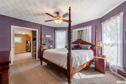 Tiny photo for 109 W 6th Street, Wilton, IA 52778 (MLS # QC4267338)