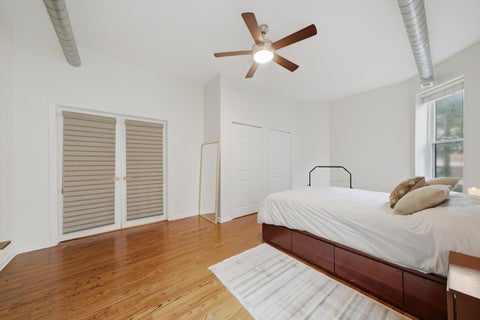 Tiny photo for 1048 W Foster Avenue #E, Chicago, IL 60640 (MLS # 12718080)