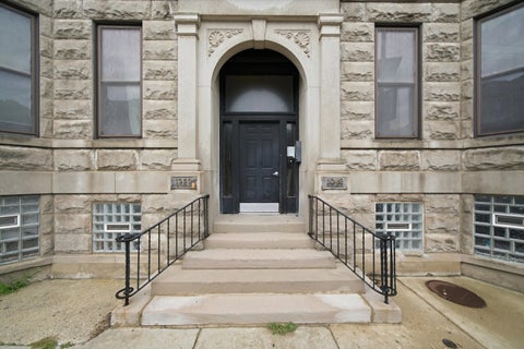 Tiny photo for 1048 W Foster Avenue #E, Chicago, IL 60640 (MLS # 12718080)