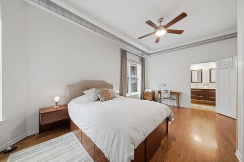 Tiny photo for 1048 W Foster Avenue #E, Chicago, IL 60640 (MLS # 12718080)