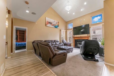 Tiny photo for 6085 Irene Drive, Hoffman Estates, IL 60192 (MLS # 12582343)