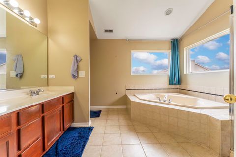 Tiny photo for 6085 Irene Drive, Hoffman Estates, IL 60192 (MLS # 12582343)