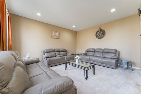 Tiny photo for 6085 Irene Drive, Hoffman Estates, IL 60192 (MLS # 12582343)