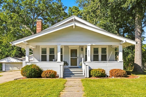 Photo of 3155 18th Avenue, Moline, IL 61265 (MLS # 12746691)