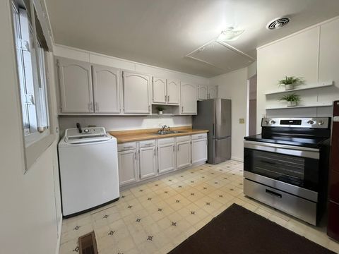 Tiny photo for 212 Durham Drive, Steger, IL 60475 (MLS # 12539912)