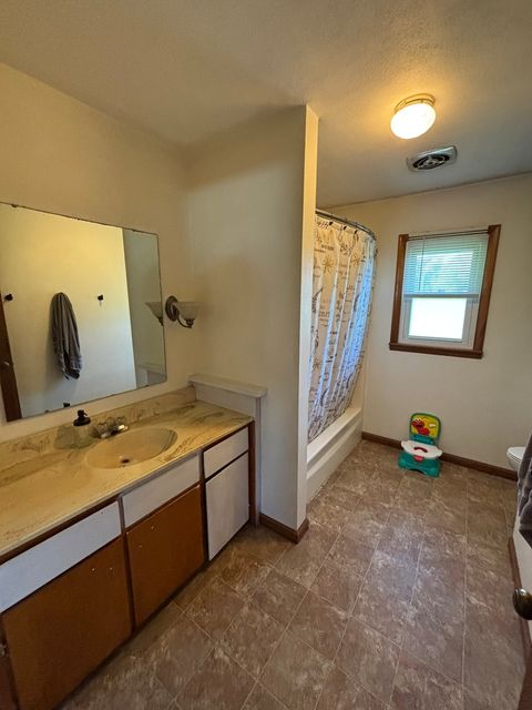 Tiny photo for 701 Boyd Avenue, Iuka, IL 62849 (MLS # 12628170)