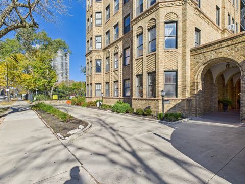Photo of 7321 S South Shore Drive #7D, Chicago, IL 60649 (MLS # 12495911)
