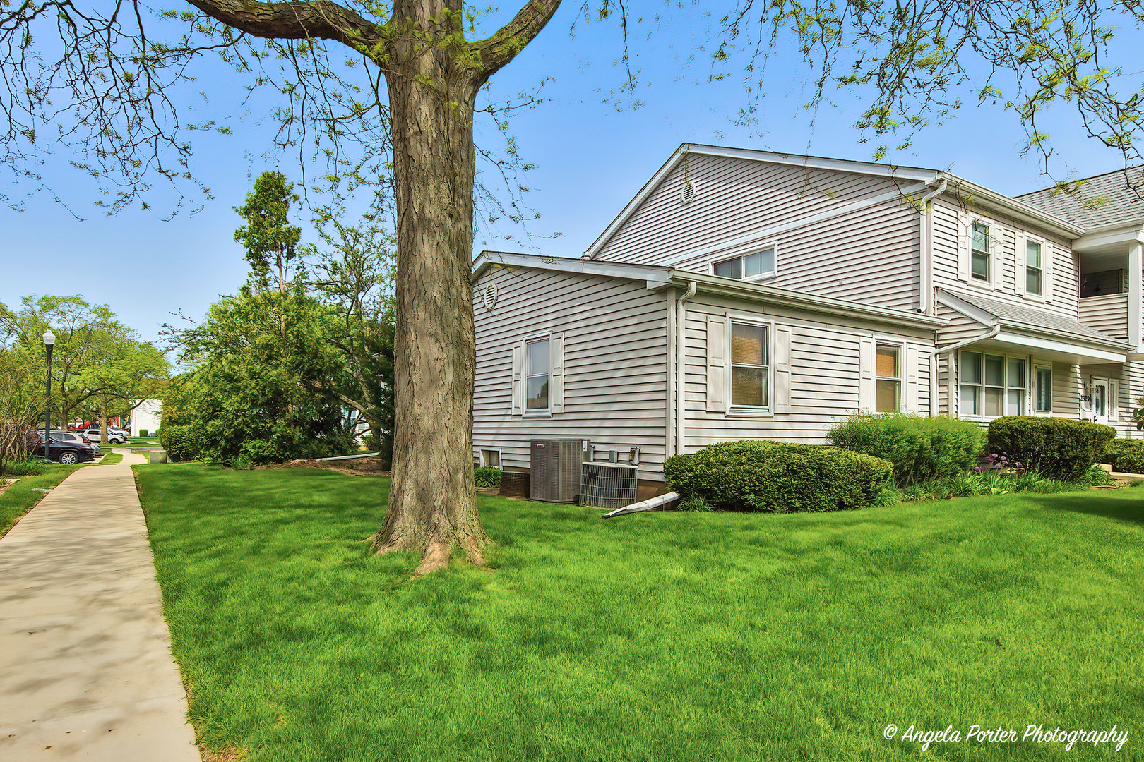 2323 Oxhill Court