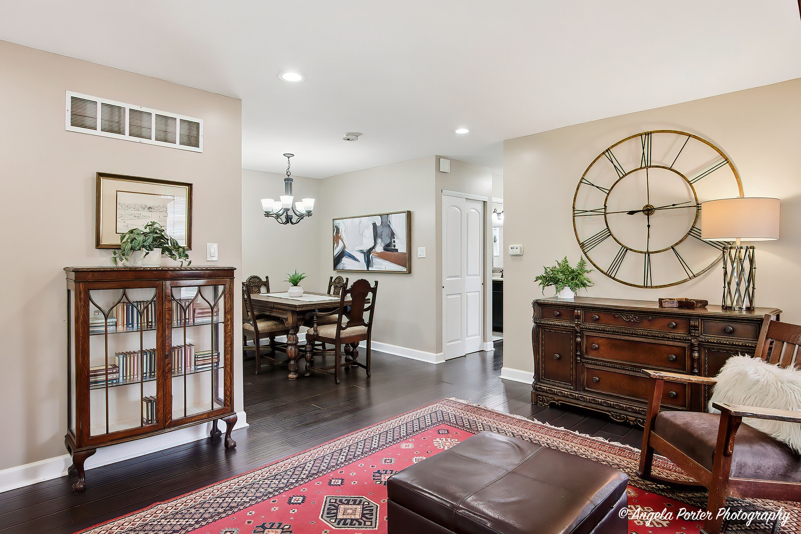 2323 Oxhill Court