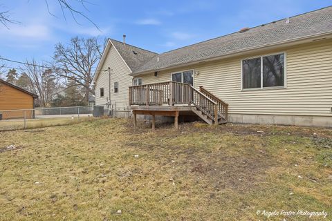 Tiny photo for 25423 W Highwoods Drive, Antioch, IL 60002 (MLS # 12585159)