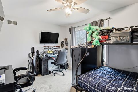 Tiny photo for 25423 W Highwoods Drive, Antioch, IL 60002 (MLS # 12585159)