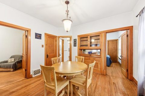 Tiny photo for 1010 S Ridgeland Avenue, Oak Park, IL 60304 (MLS # 12589843)