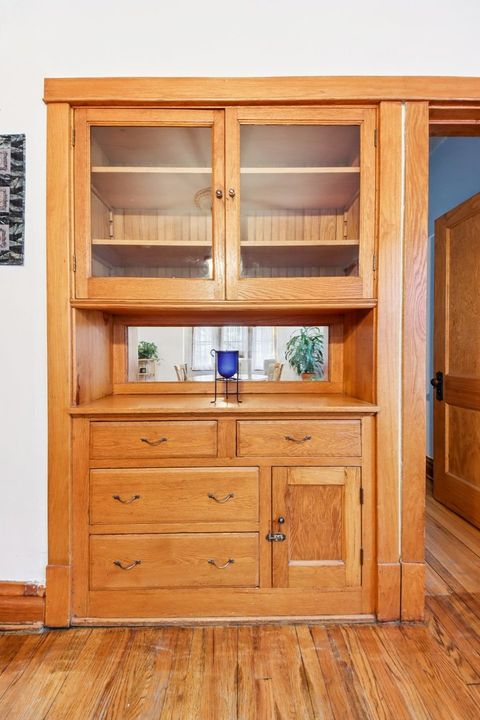 Tiny photo for 1010 S Ridgeland Avenue, Oak Park, IL 60304 (MLS # 12589843)