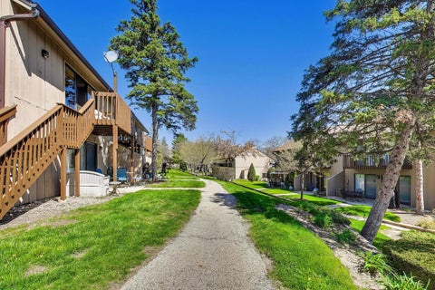 Tiny photo for 22 Jamaica Colony #1, Fox Lake, IL 60020 (MLS # 12754350)