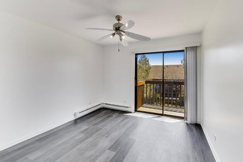 Tiny photo for 22 Jamaica Colony #1, Fox Lake, IL 60020 (MLS # 12754350)