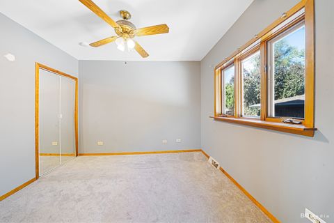 Tiny photo for 14603 Kenton Avenue, Midlothian, IL 60445 (MLS # 12506600)