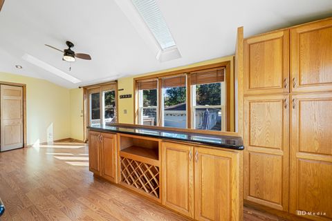 Tiny photo for 14603 Kenton Avenue, Midlothian, IL 60445 (MLS # 12506600)