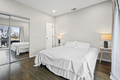 Tiny photo for 2305 N AUSTIN Avenue #3, Chicago, IL 60639 (MLS # 12566924)