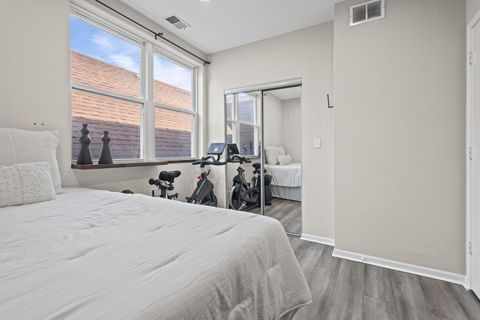 Tiny photo for 2305 N AUSTIN Avenue #3, Chicago, IL 60639 (MLS # 12566924)