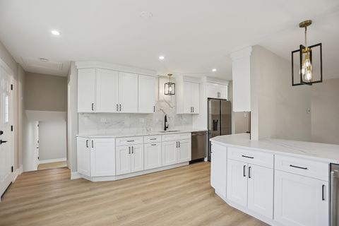 Tiny photo for 528 E 191st Place, Glenwood, IL 60425 (MLS # 12566085)